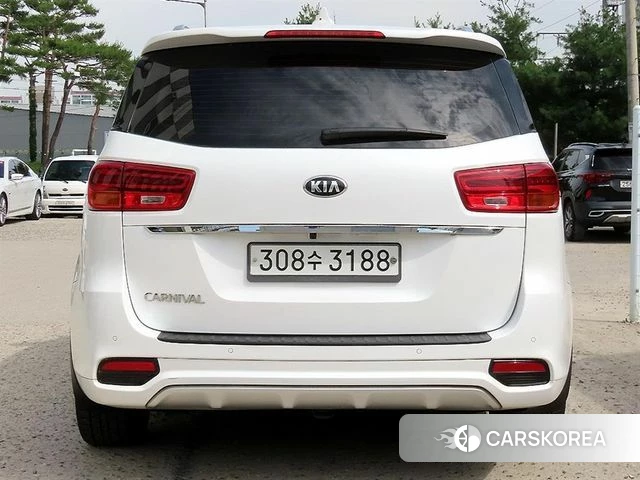 Kia The New Carnival id 4397329 из Кореи 14