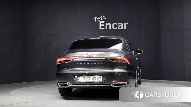 Hyundai The New Grandeur IG id 4614688 из Кореи 14