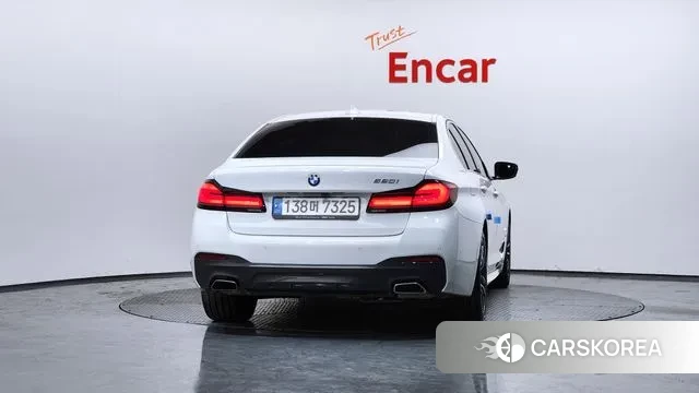 BMW 5 Series (G30) id 3577208 из Кореи 14