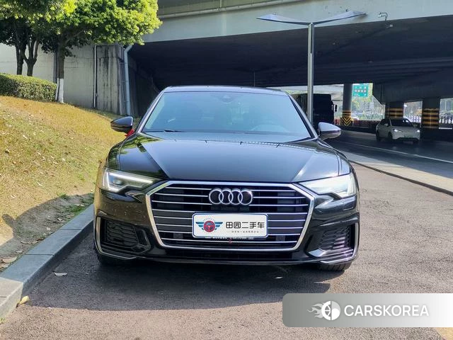 Audi A6L 2021 Черный из Китая, фото 4