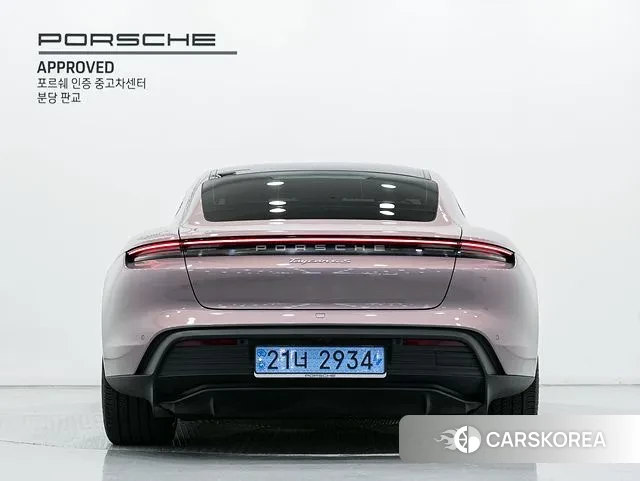 Porsche Taycan id 3523586 из Кореи 14