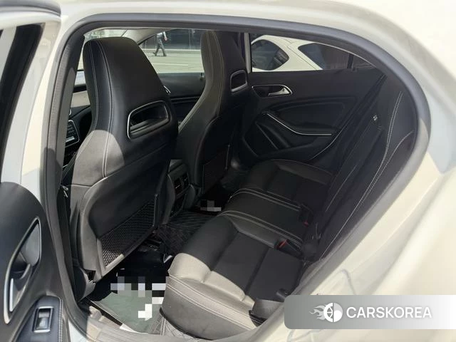 Mercedes-Benz GLA 2019 Белый из Китая, фото 4