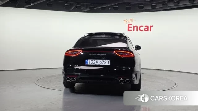 Kia Stinger id 3709441 из Кореи 14