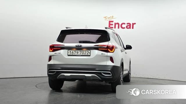 Kia Seltos id 4284574 из Кореи 27