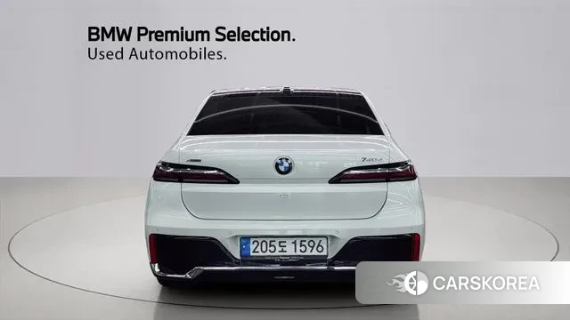 BMW 7 Series (G70) id 3700917 из Кореи 14