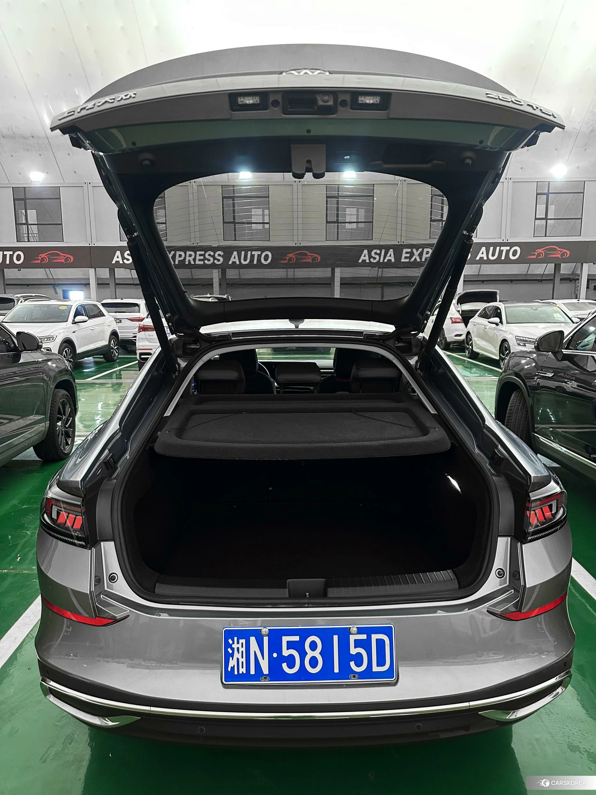 Volkswagen Lamando id 4514833 из Китая 18