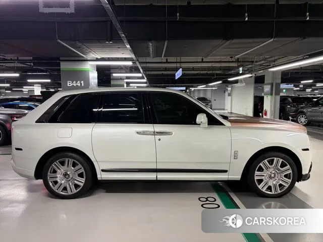 Rolls-Royce Cullinan id 3484541 из Кореи 14