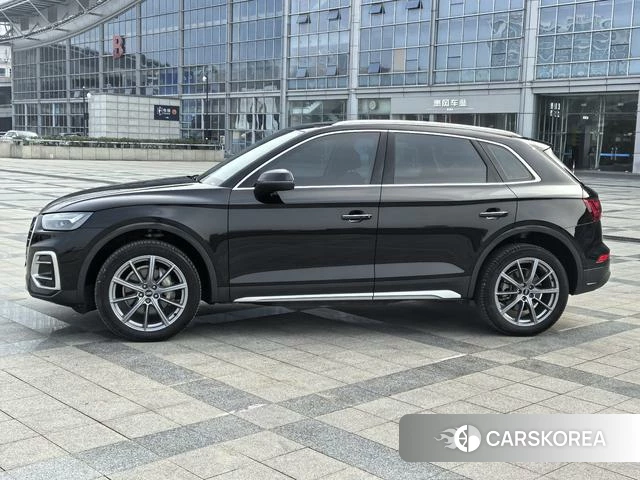 Audi Q5L id 4272805 из Китая 10