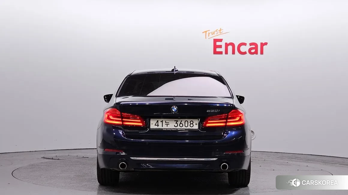 BMW 5 Series (G30) id 1615454 из Кореи 14