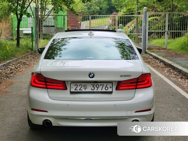 BMW 5 Series (G30) id 4356628 из Кореи 14