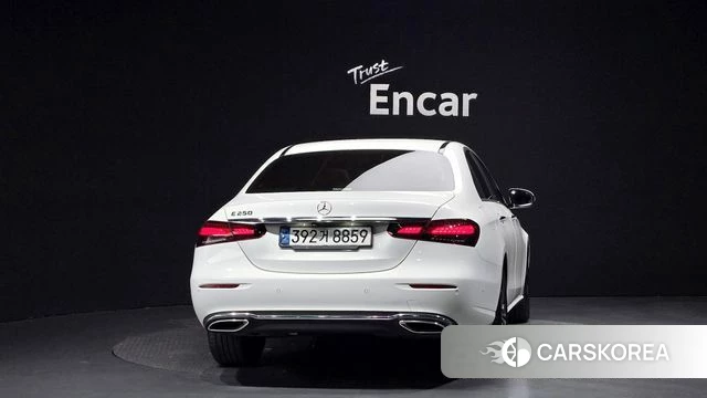 Mercedes-Benz E-Class W213 id 4196219 из Кореи 14