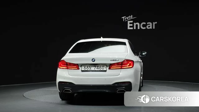 BMW 5 Series (G30) id 4196757 из Кореи 14