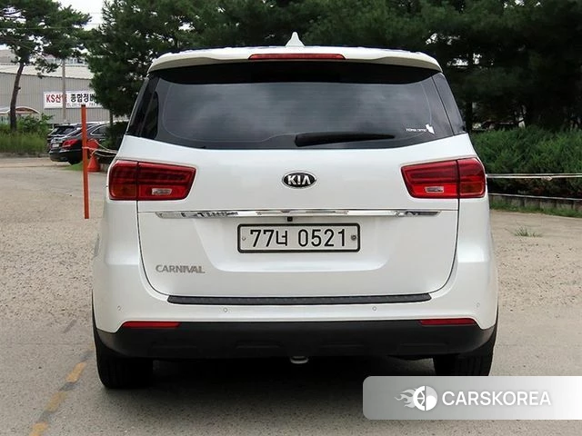 Kia The New Carnival id 4748307 из Кореи 14