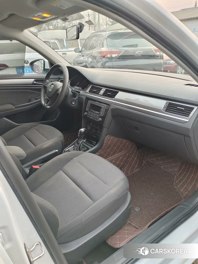 Volkswagen Bora 2021 Белый из Китая, фото 4