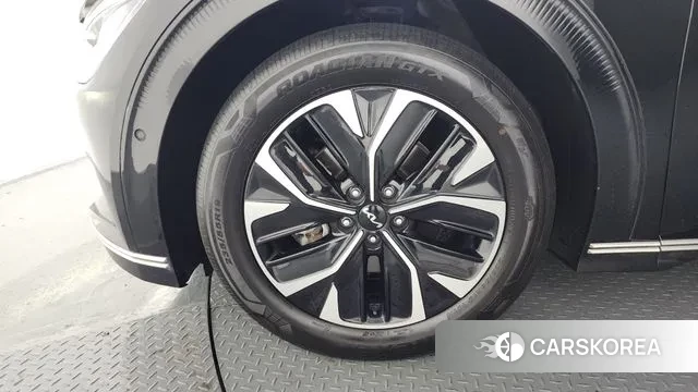 Kia EV6 id 3746372 из Кореи 14