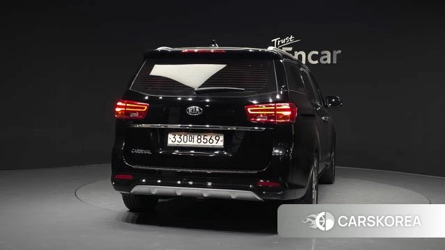 Kia The New Carnival id 4180419 из Кореи 14