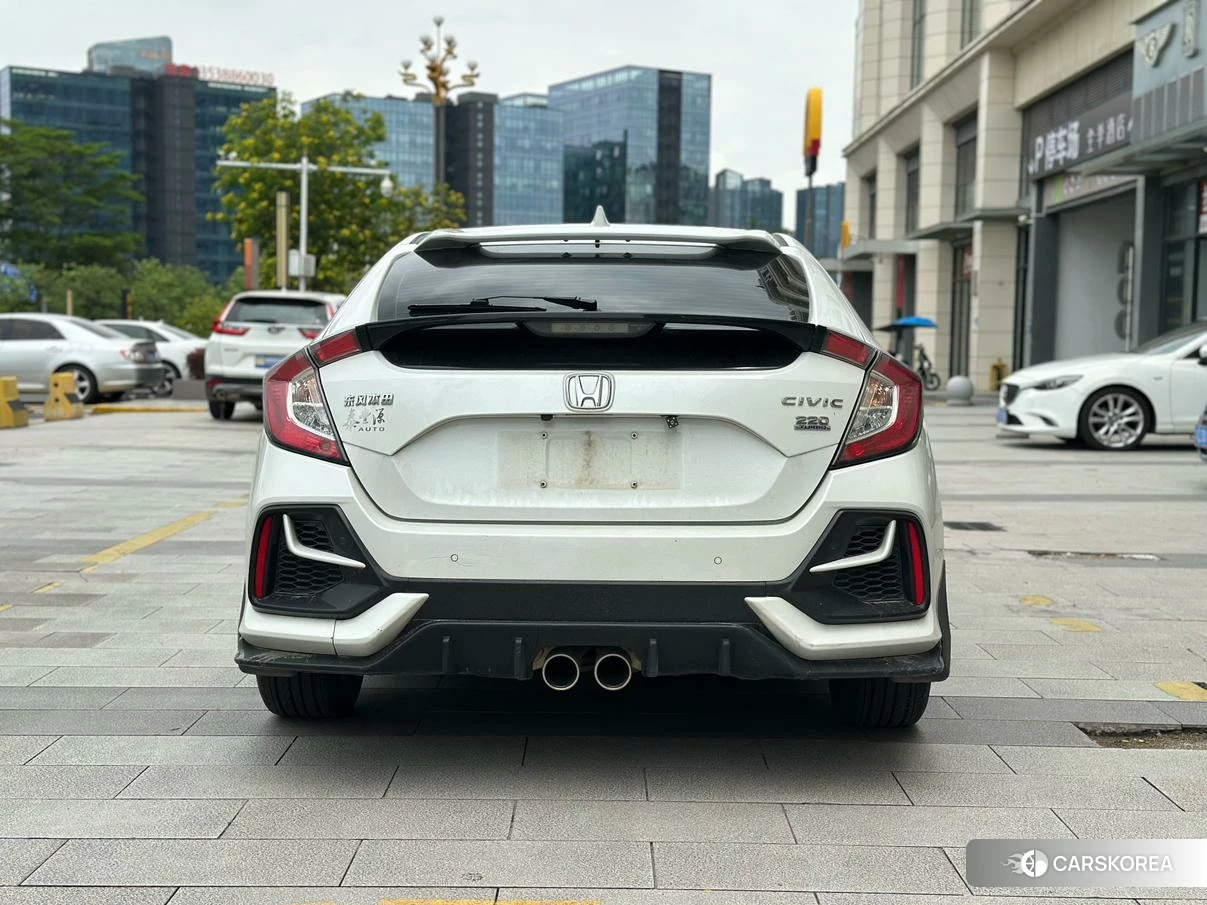 Honda Civic 2022 Белый из Китая, фото 4