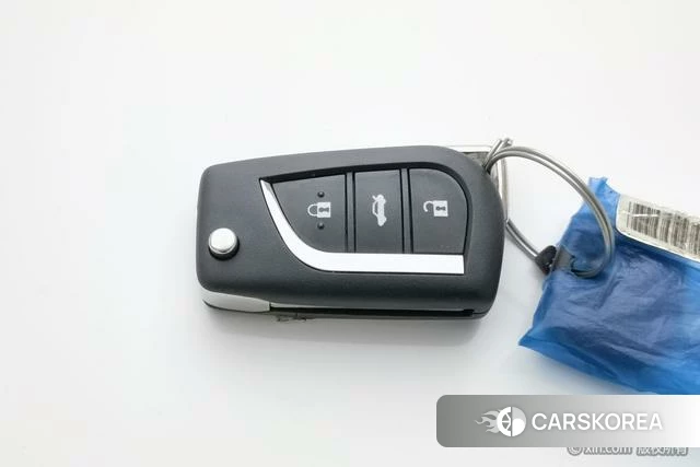 Toyota Corolla id 4210563 из Китая 18