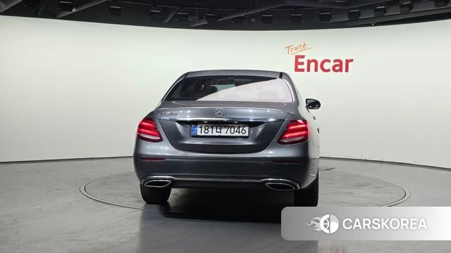 Mercedes-Benz E-Class W213 id 3925050 из Кореи 14