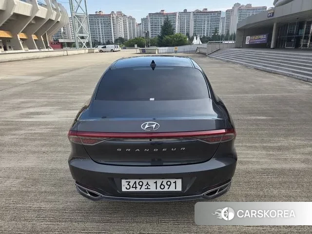 Hyundai The New Grandeur IG id 3044068 из Кореи 11