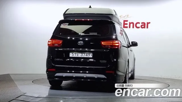 Kia The New Carnival id 2892035 из Кореи 14