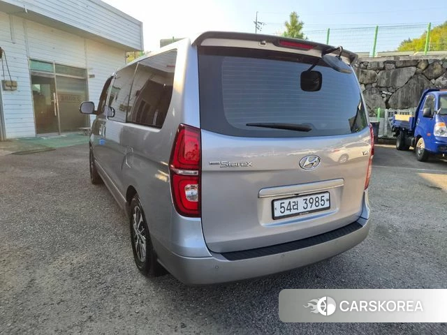 Hyundai The New Grand Starex id 3886334 из Кореи 13