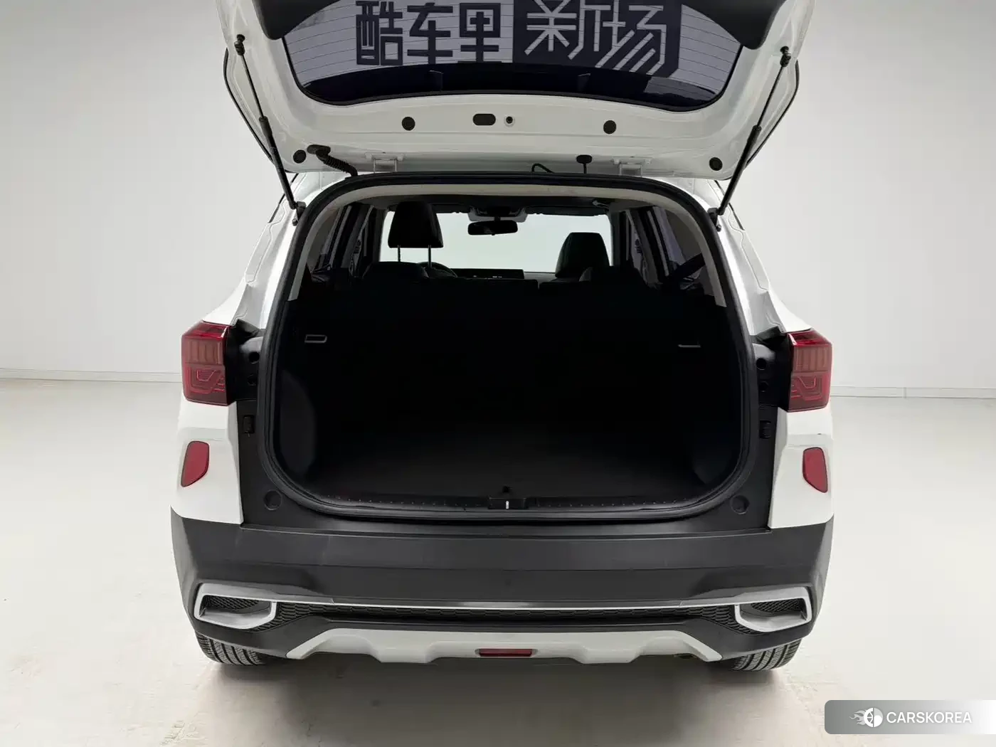 Kia KX3 id 4628944 из Китая 12