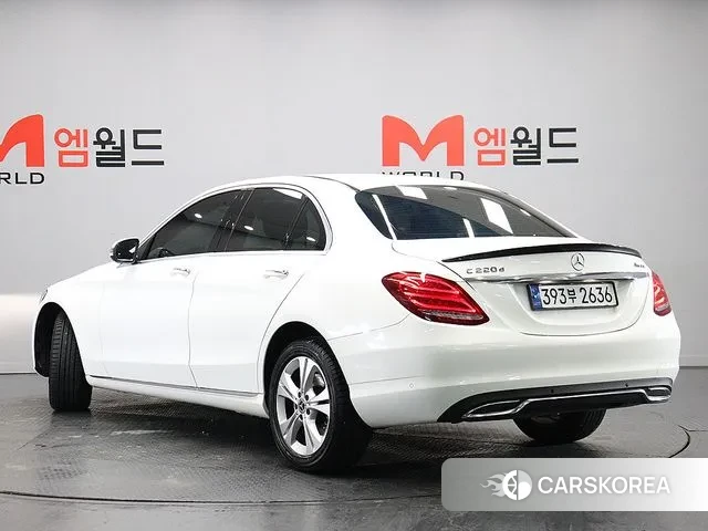 Mercedes-Benz C-Class W205 id 3667107 из Кореи 14