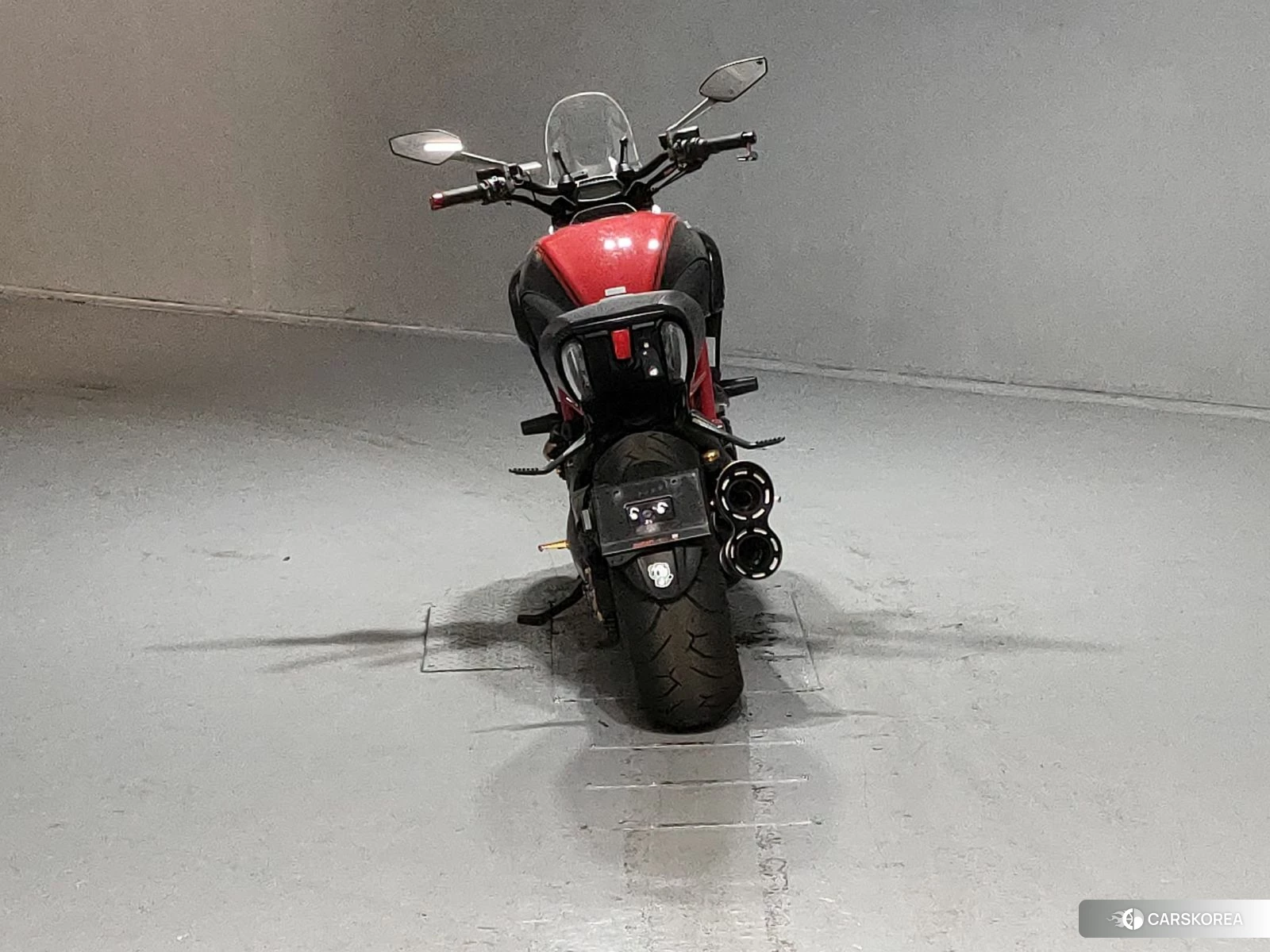 Проданный Ducati DIAVEL CARBON 2012 из Японии, фото 4