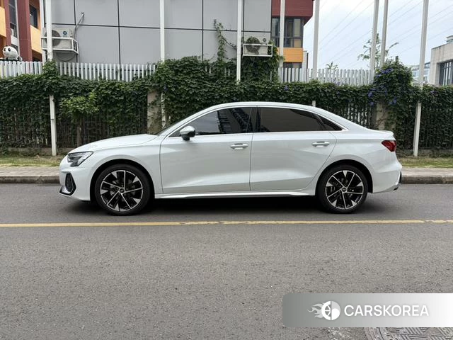 Audi A3 id 4307182 из Китая 21