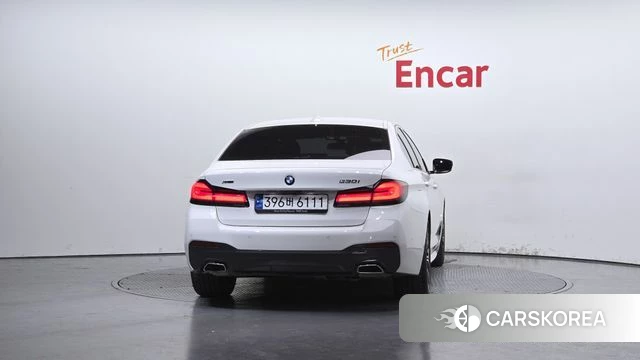 BMW 5 Series (G30) id 4422723 из Кореи 14
