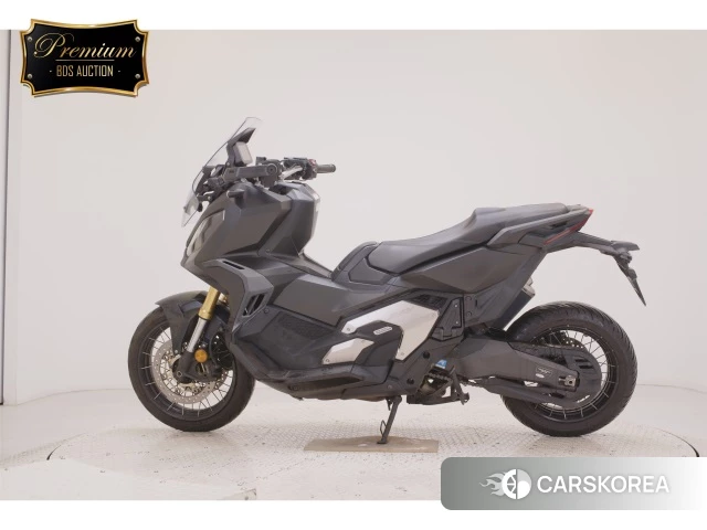 Проданный Honda X-ADV 750 2022 из Японии, фото 2