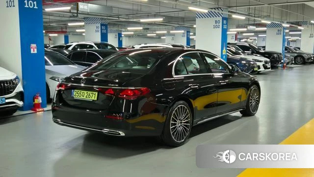 Mercedes-Benz E-Class W214 id 4578565 из Кореи 14