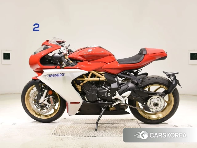 Проданный MV AGUSTA SUPER VELOCE 800 2021 из Японии