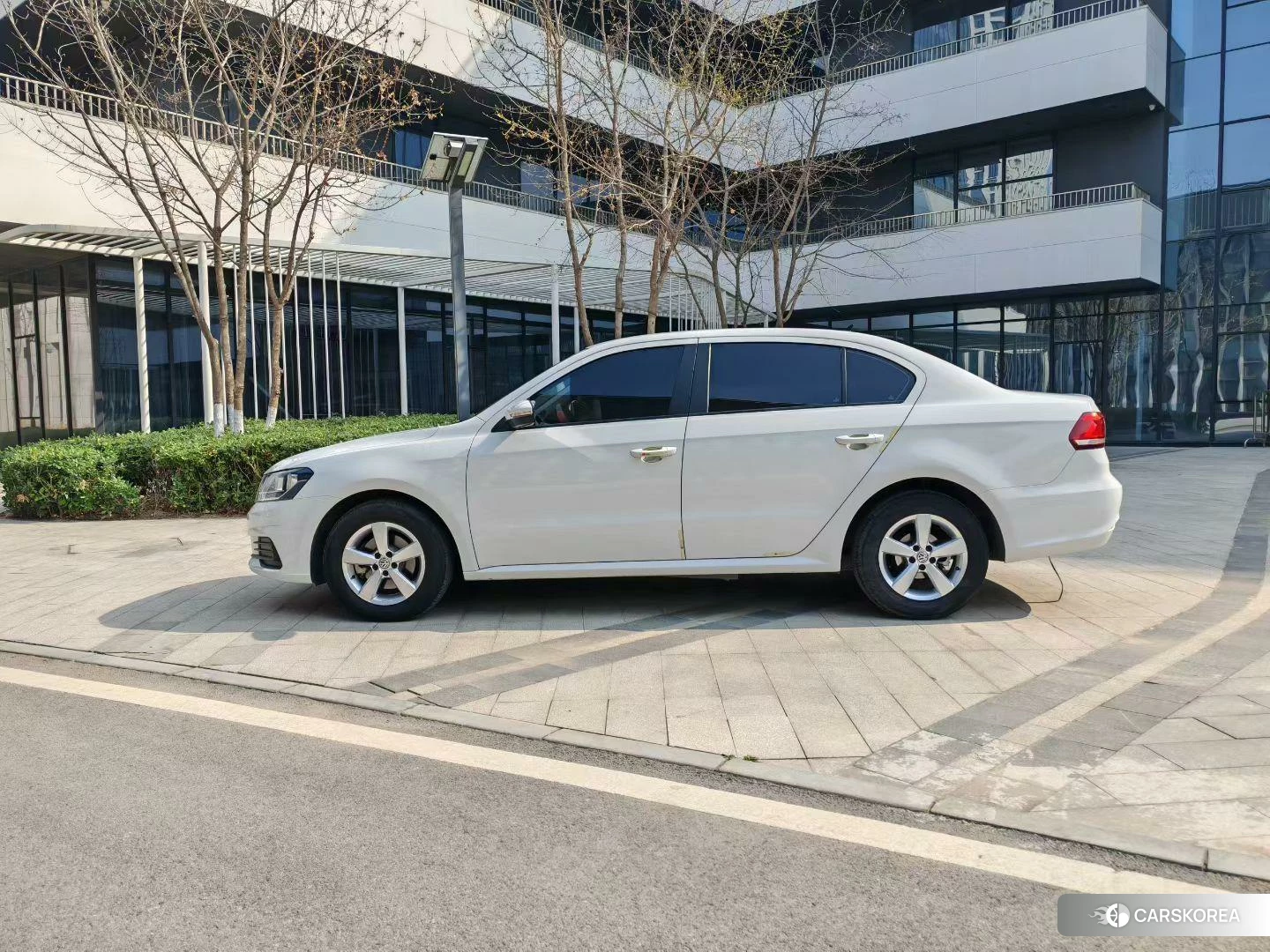 Volkswagen Lavida 2021 Белый из Китая, фото 4