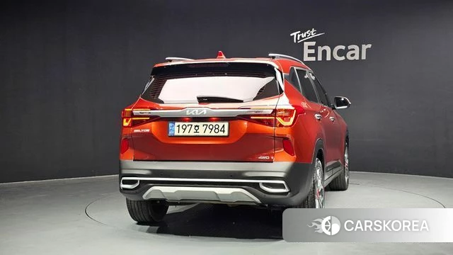 Kia Seltos id 4195536 из Кореи 14