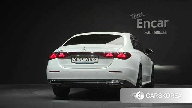 Mercedes-Benz E-Class W214 id 4655828 из Кореи 26
