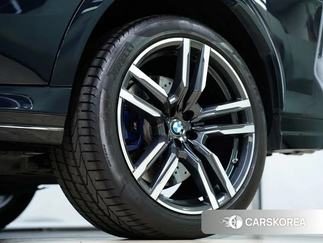 BMW X6 M id 4301012 из Китая 34