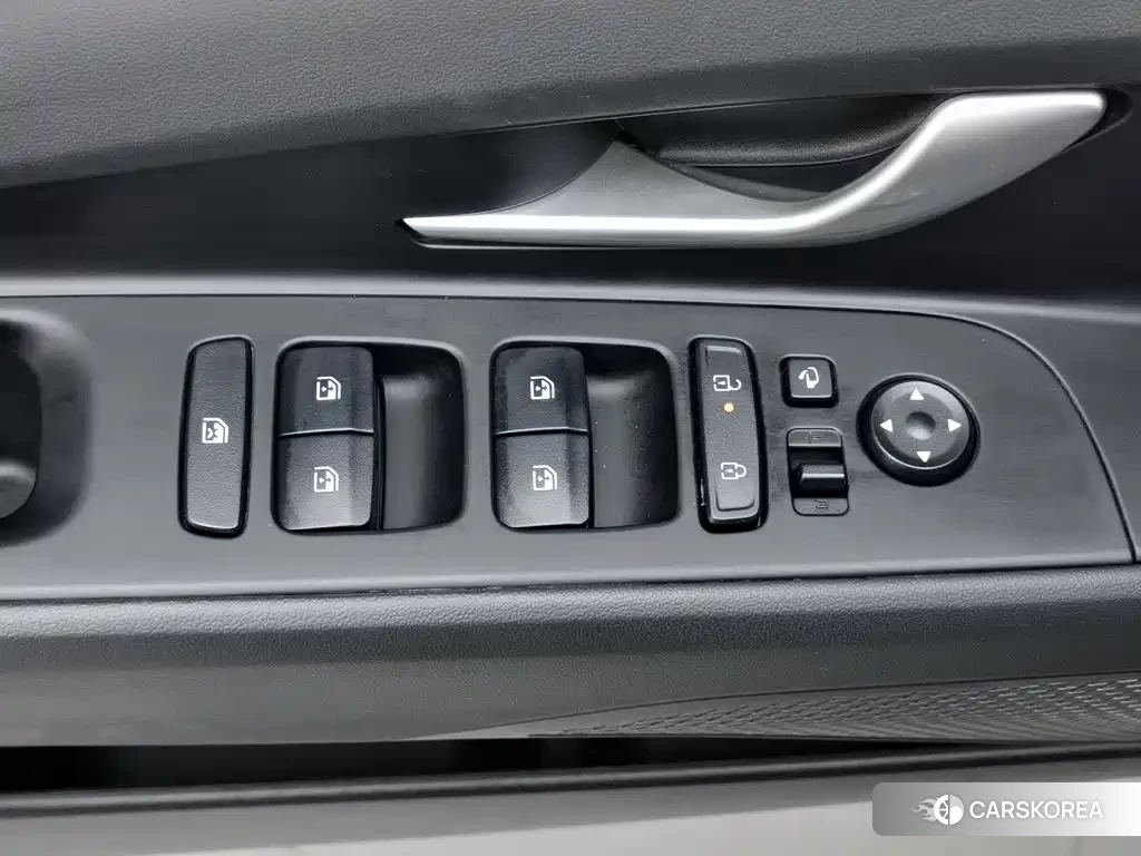 Hyundai Elantra id 4653917 из Китая 18