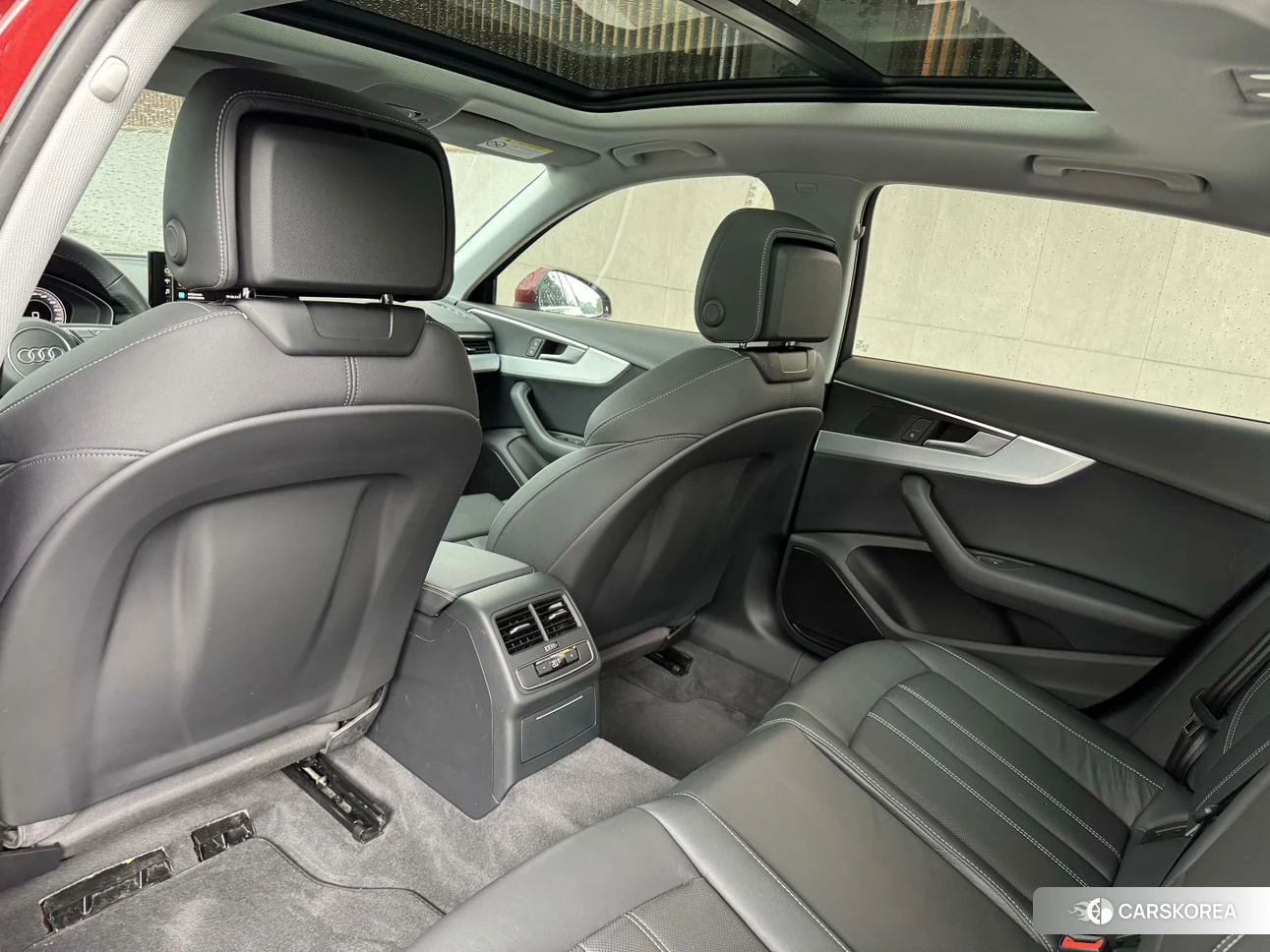 Audi A4L id 4467617 из Китая 31