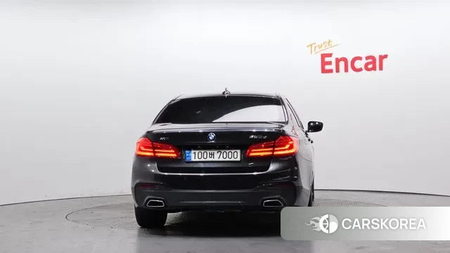 BMW 5 Series (G30) id 3728643 из Кореи 14