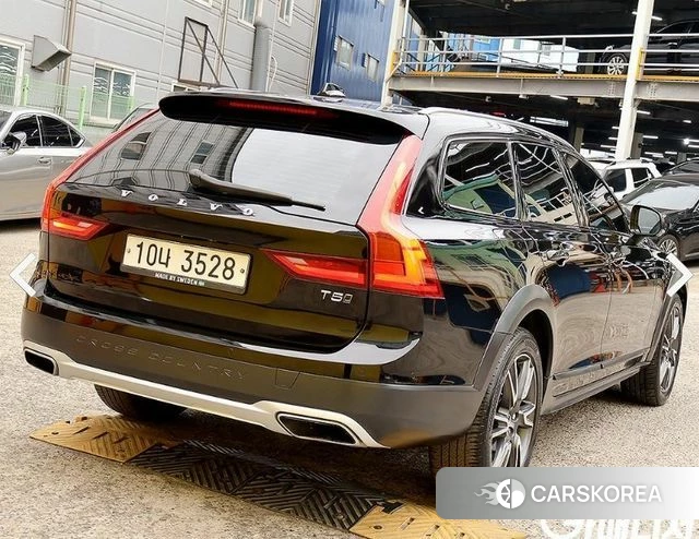 Volvo V90 Cross-Country id 3880136 из Кореи 14