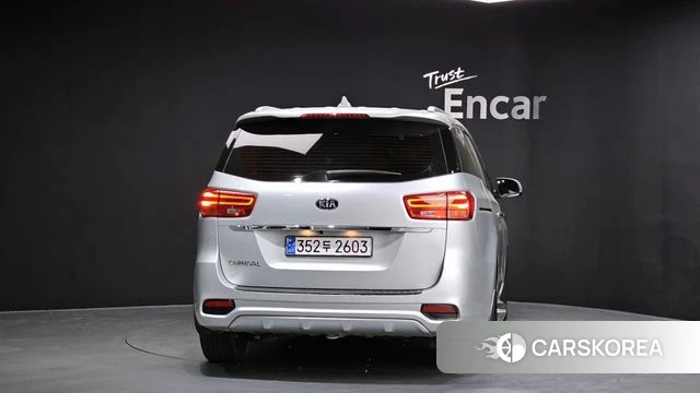 Kia The New Carnival id 3885706 из Кореи 14