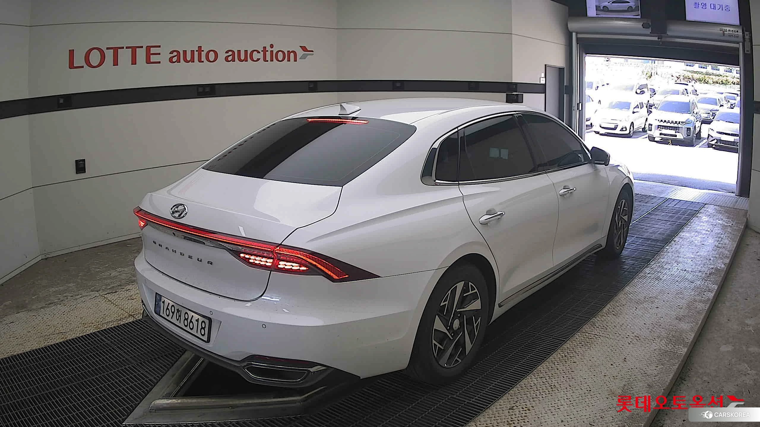 Hyundai Grandeur Hybrid id 4902512 из Кореи 30