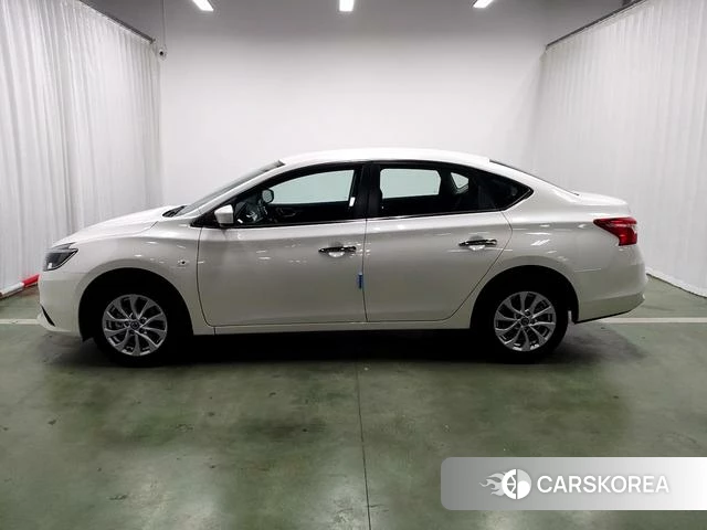 Nissan Xuan Yi id 4210873 из Китая 14