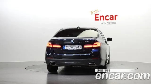 BMW 5 Series (G30) id 2949385 из Кореи 14