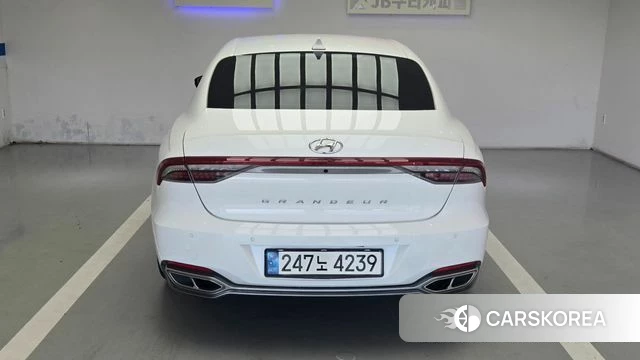 Hyundai The New Grandeur IG id 4667061 из Кореи 14