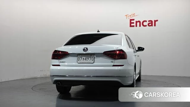 Volkswagen The New Passat id 4849966 из Кореи 27