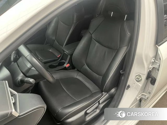 Toyota Corolla id 4253726 из Китая 13
