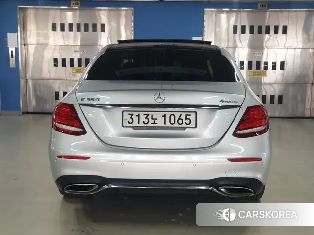 Mercedes-Benz E-Class W213 id 2990890 из Кореи 14